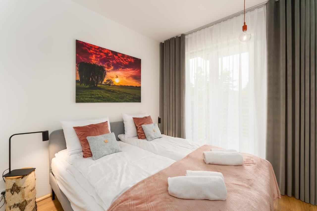 Apartament Willow Tree Surfingbird Dzwirzyno Exterior photo
